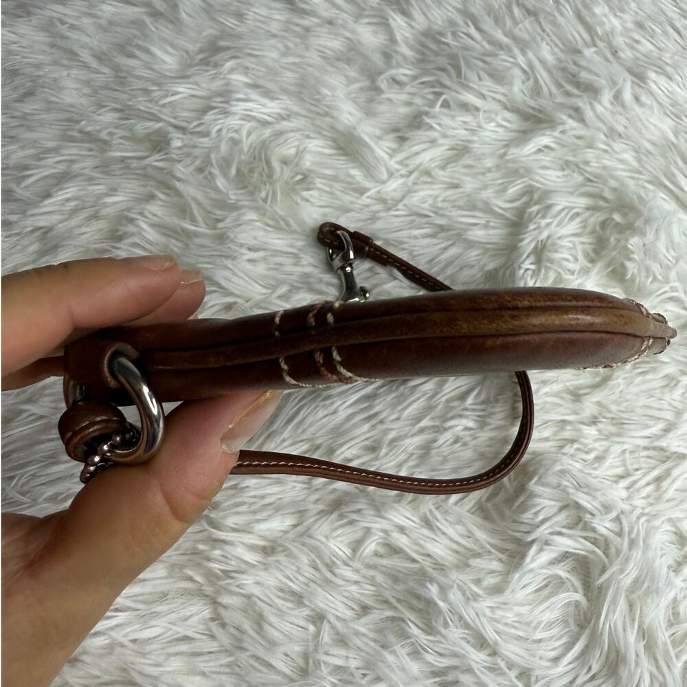 y2k COACH Leatherware Brown Wristlet - Picture 4 of 8